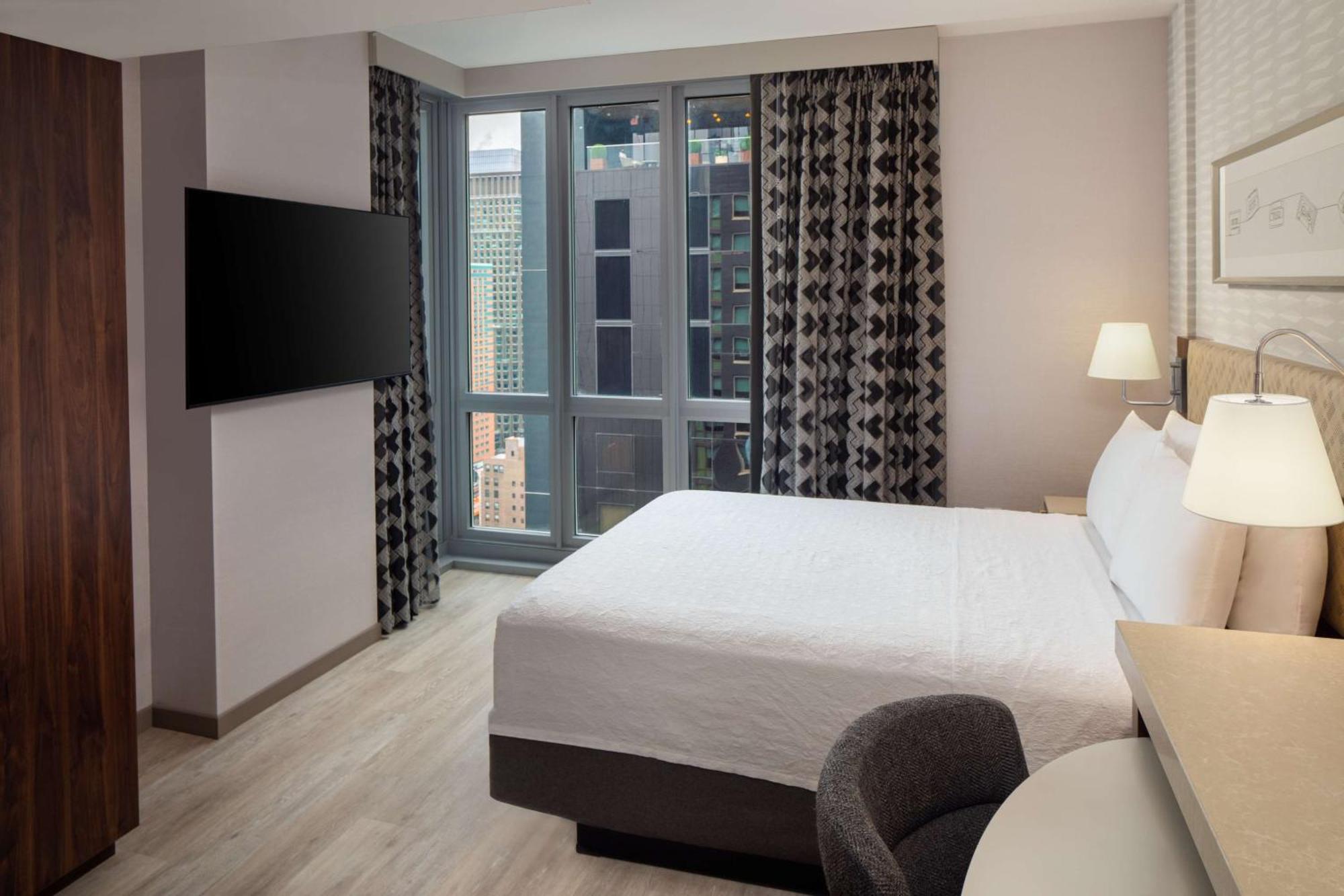 Home2 Suites By Hilton New York Times Square Екстериор снимка