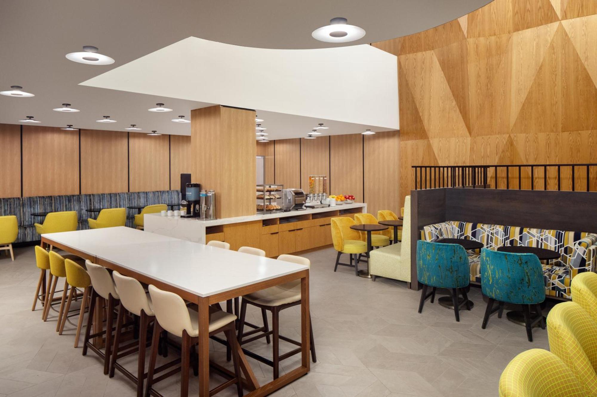 Home2 Suites By Hilton New York Times Square Екстериор снимка
